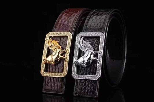 Da cá sấu với gà trống, viền vuông, hình thoi