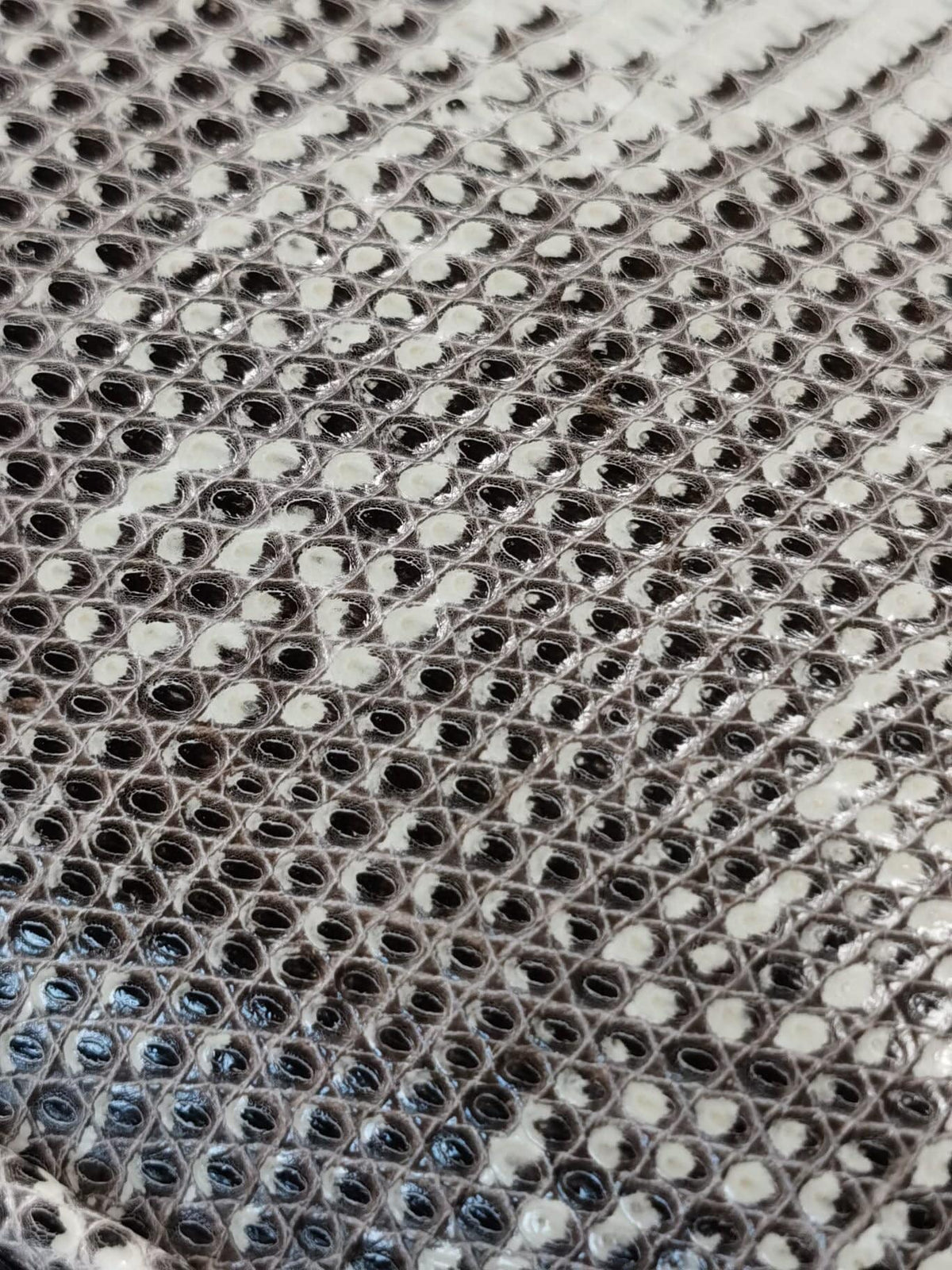 alt
Vali kéo/vali xách tay da Lizard, túi du lịch/cuối tuần, vali 18 inch, bánh xe đa năng