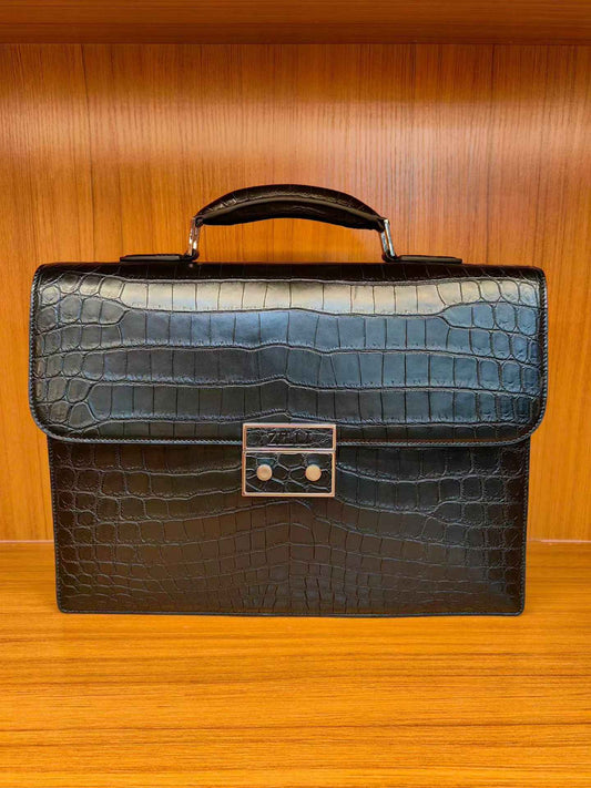 Borsa ventiquattrore nera in vera pelle di coccodrillo